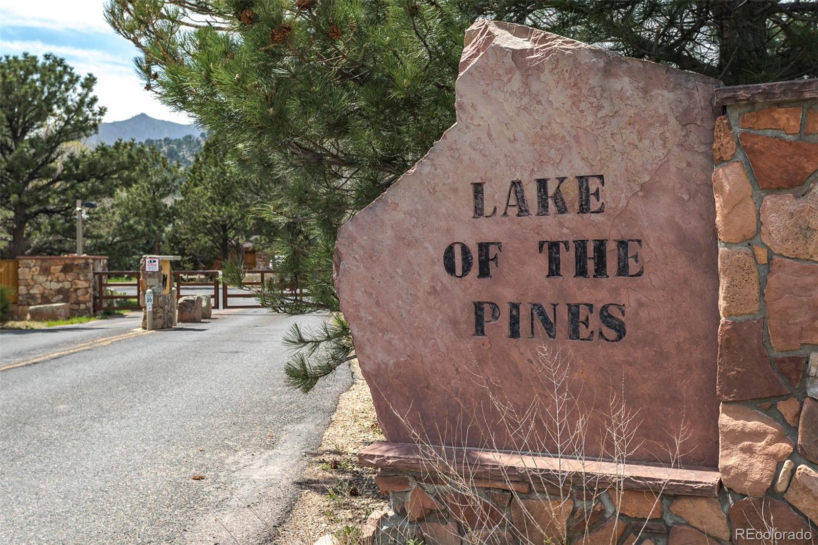 9114 Pine Ridge Lane Boulder, CO 80302 - Photo 2 of 40