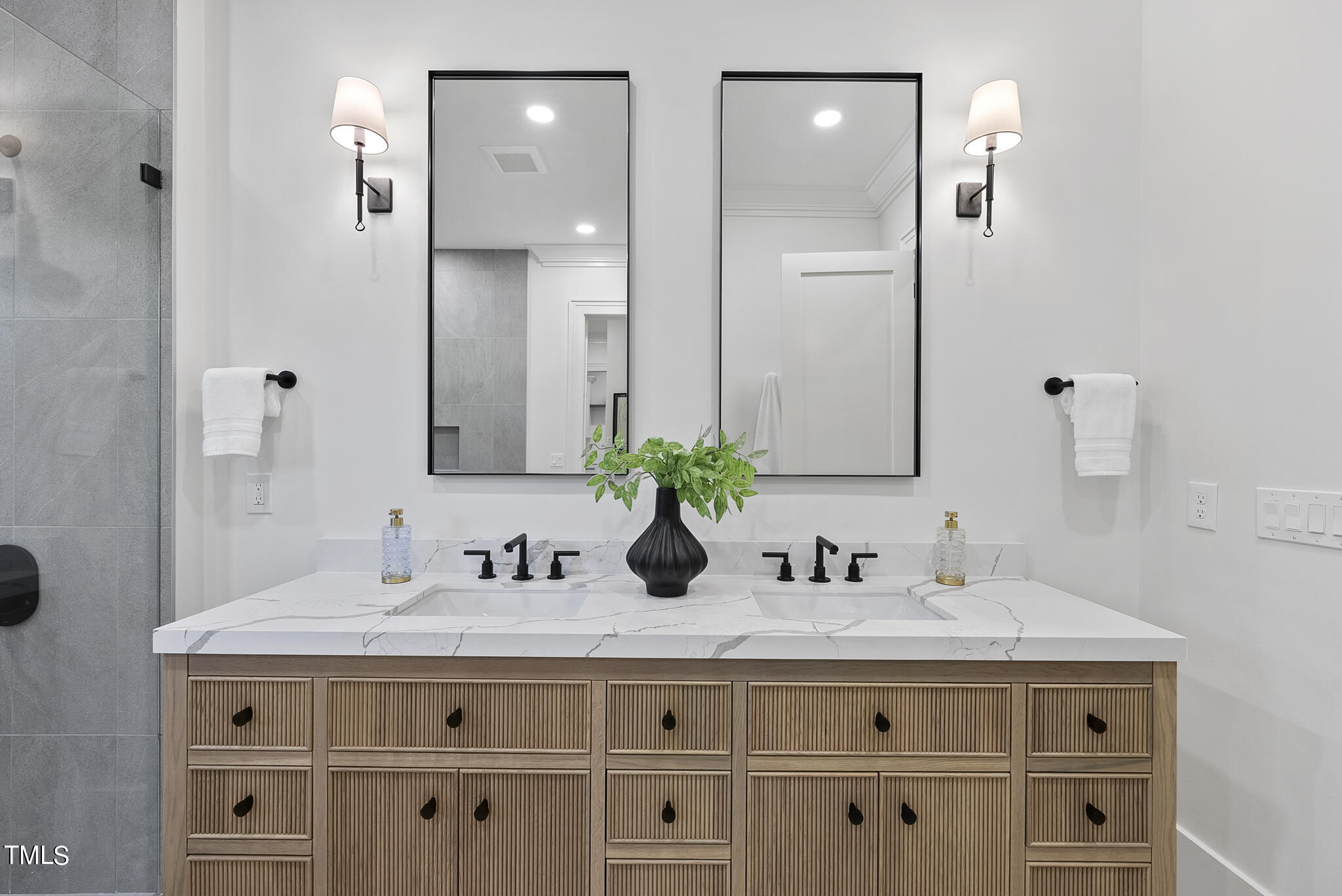 1304 Lennox Place Raleigh, NC 27612 - Photo 13 of 40 DSC08017