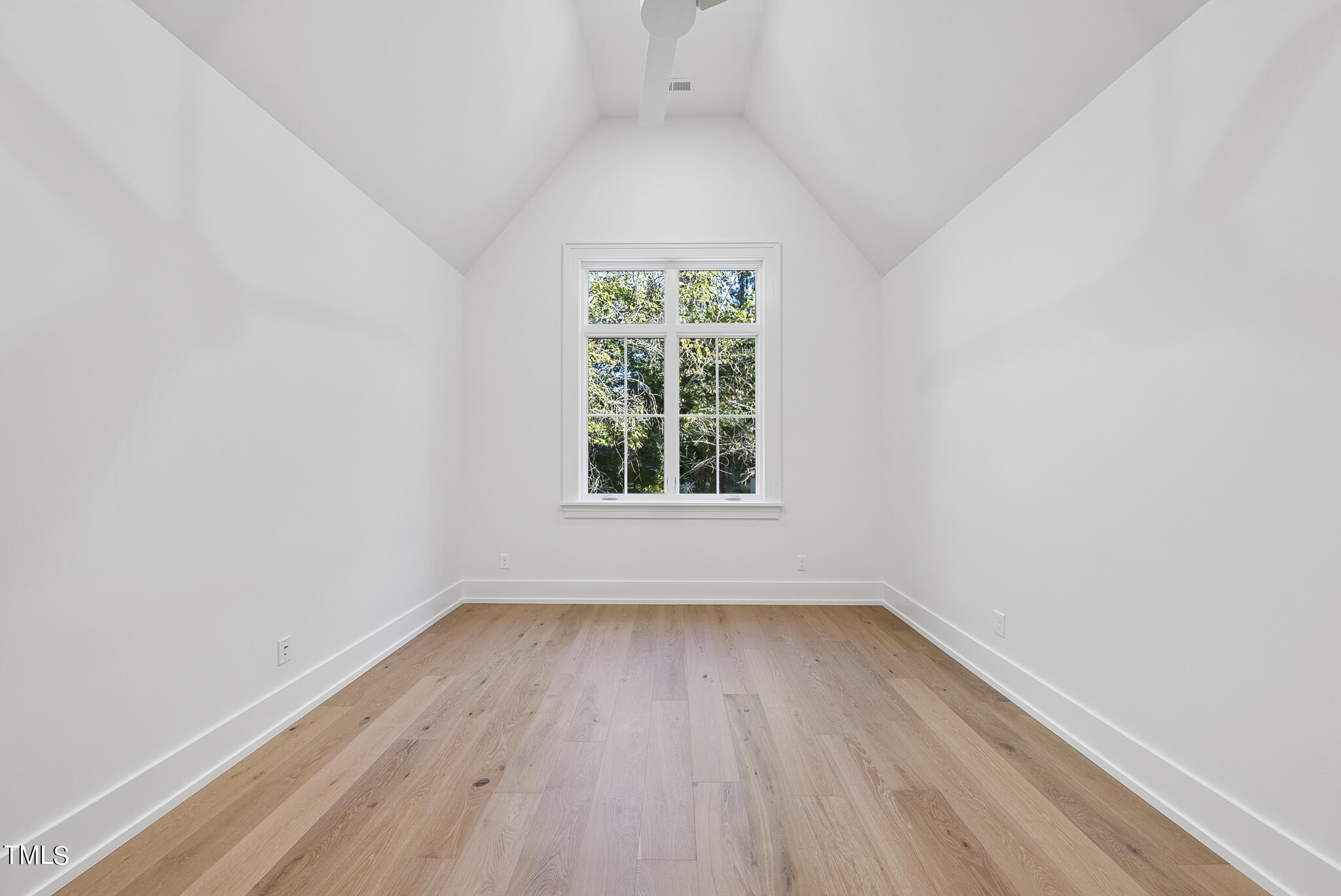 1304 Lennox Place Raleigh, NC 27612 - Photo 33 of 40 DSC08059