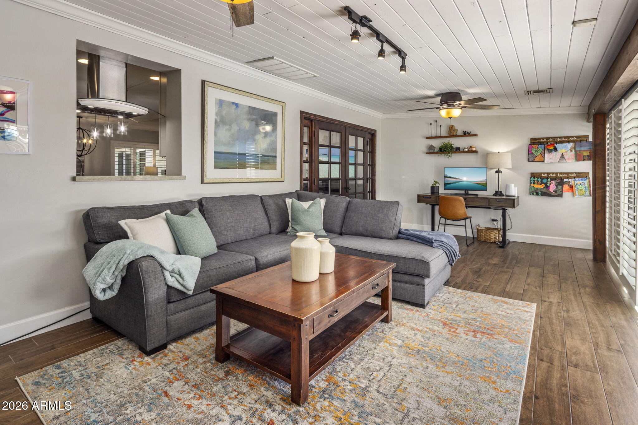 6620 North 13th Street Phoenix, AZ 85014 - Photo 17 of 51 spacious family room
