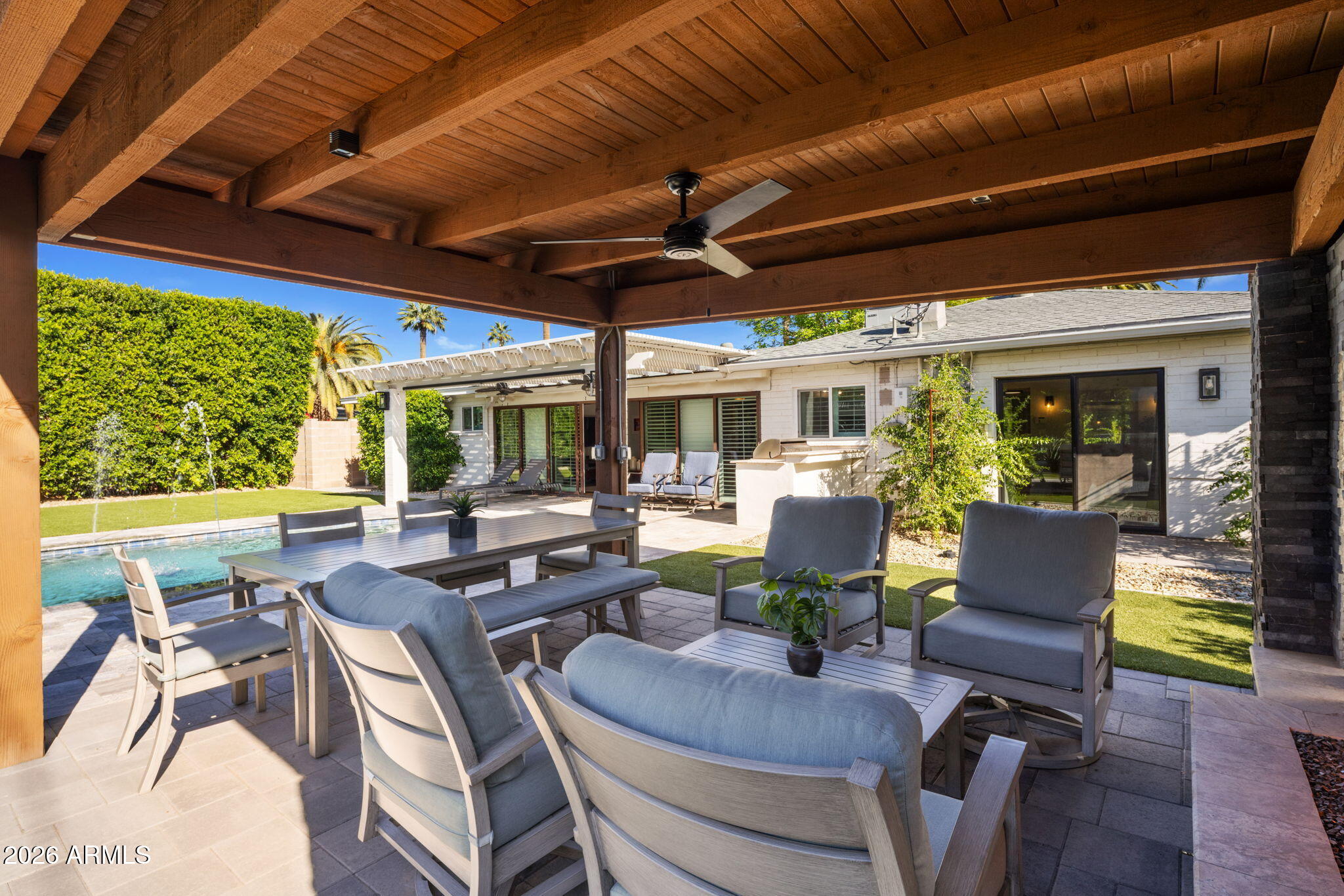 6620 North 13th Street Phoenix, AZ 85014 - Photo 41 of 51 al fresco dining