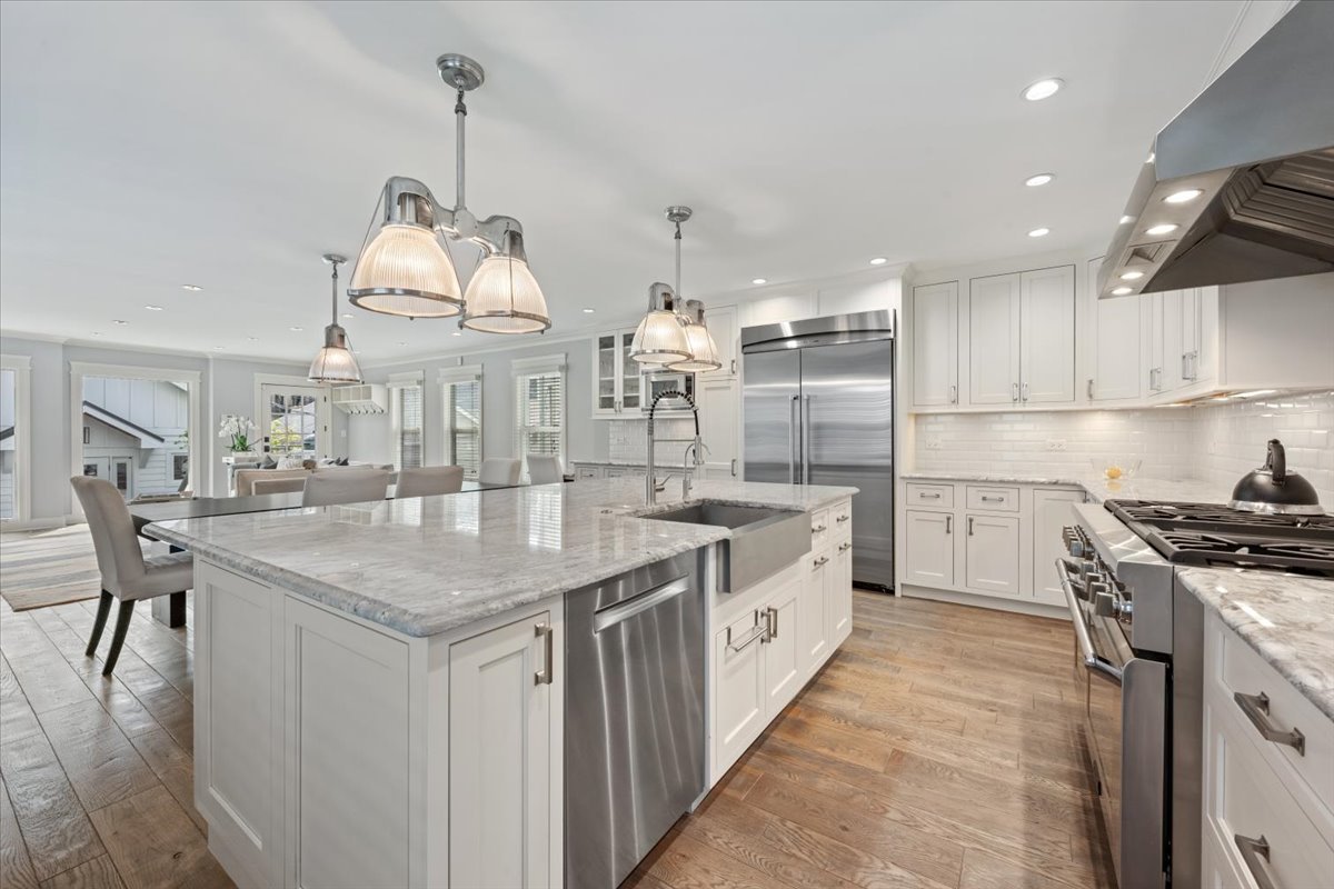 1019 West George Street Chicago, IL 60657 - Photo 2 of 43
