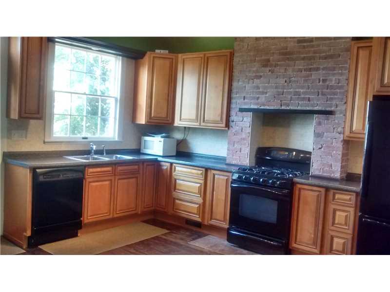 910 Spring Street Braddock, PA 15104 - Photo 8 of 19 Kitchen.