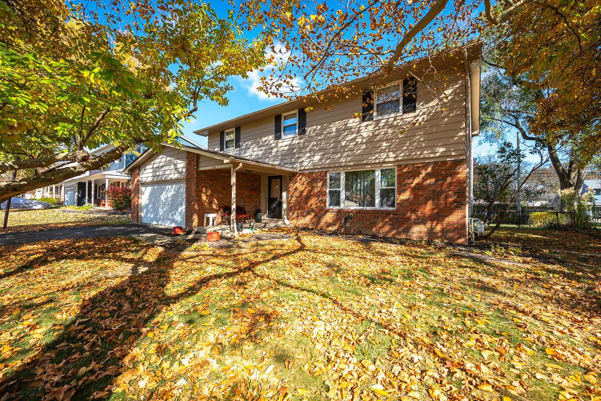 620 College Crest Road Westerville, OH 43081 - Photo 1 of 34 Welcome to 620 College Crest Rd.