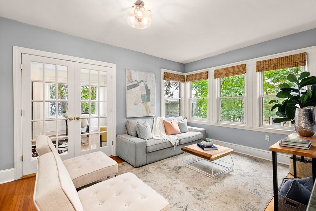 141 Nottinghill Road, Unit 1 Boston, MA 02135 - Photo 4 of 39 Gallery Image 4