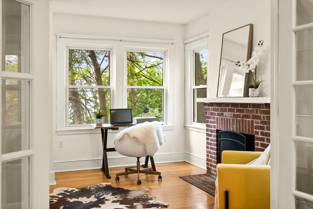 141 Nottinghill Road, Unit 1 Boston, MA 02135 - Photo 8 of 39 Gallery Image 8