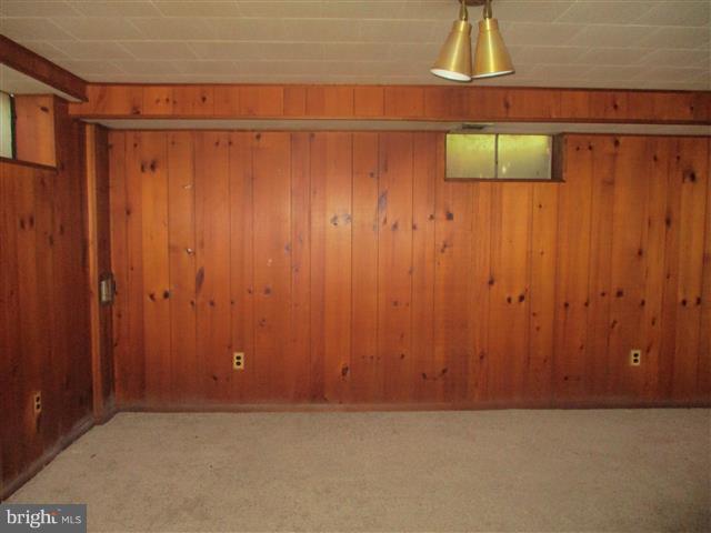 8169 Gray Haven Road Baltimore, MD 21222 - Photo 21 of 25 Family Room