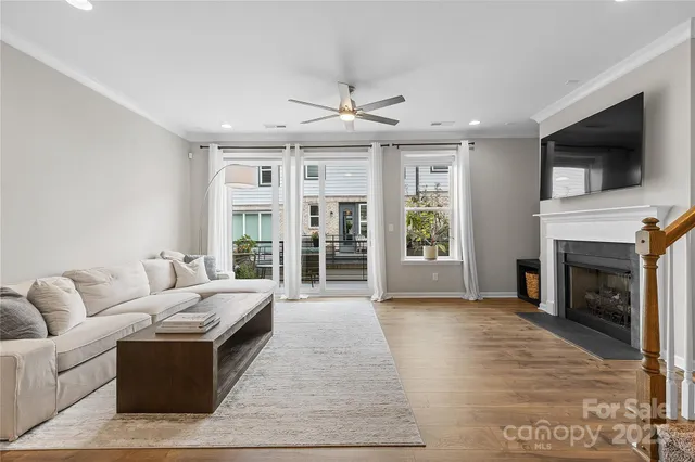 $639,500 | 621 Tudor Park Way, Charlotte, NC 28211