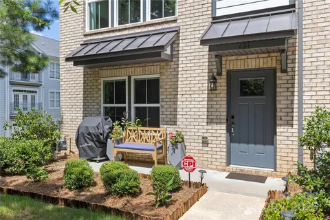 $639,500 | 621 Tudor Park Way, Charlotte, NC 28211