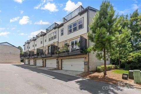 $639,500 | 621 Tudor Park Way, Charlotte, NC 28211