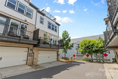 $639,500 | 621 Tudor Park Way, Charlotte, NC 28211