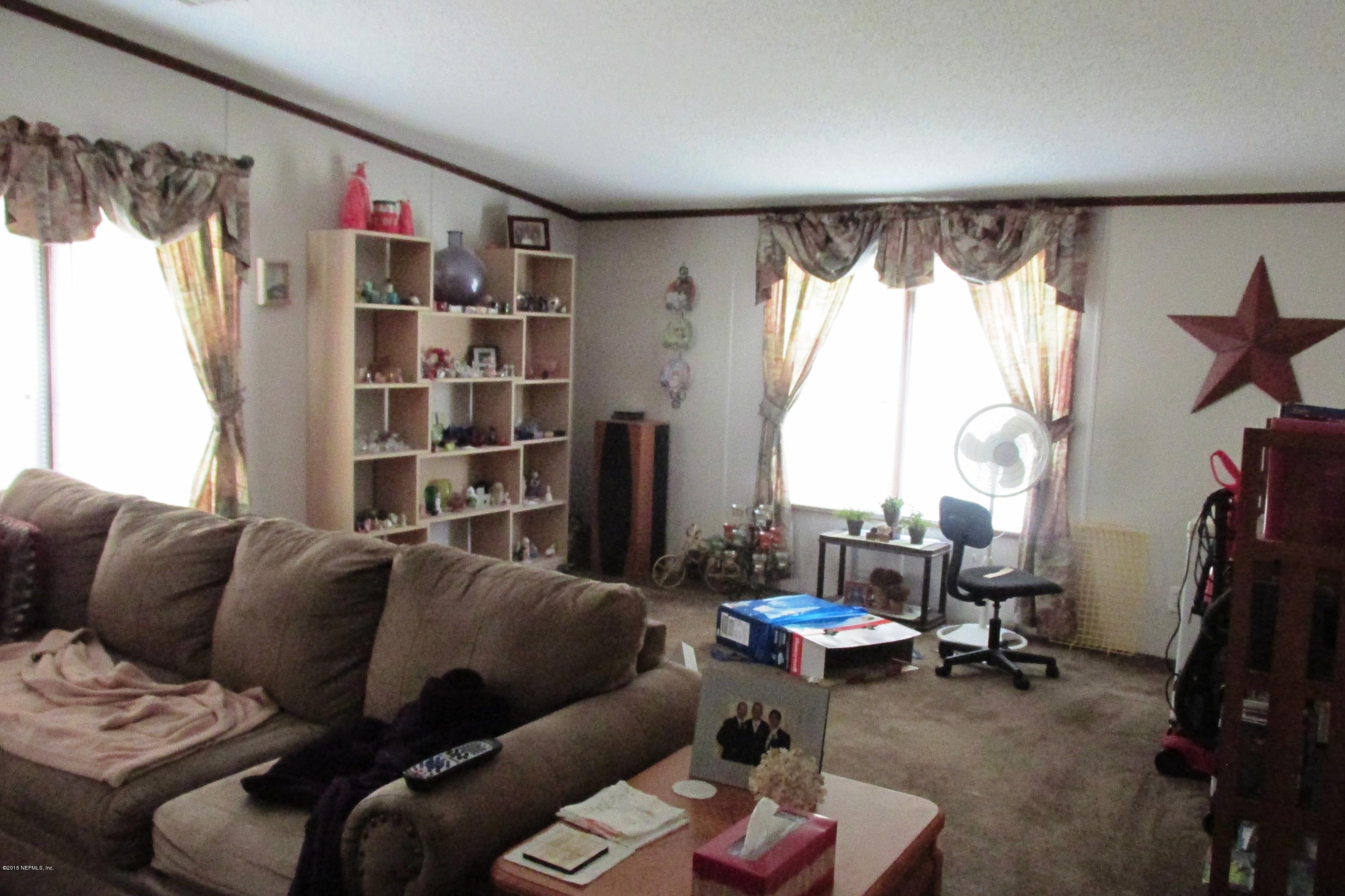 5085 Pinon Road Keystone Heights, FL 32656 - Photo 7 of 9 Family Room