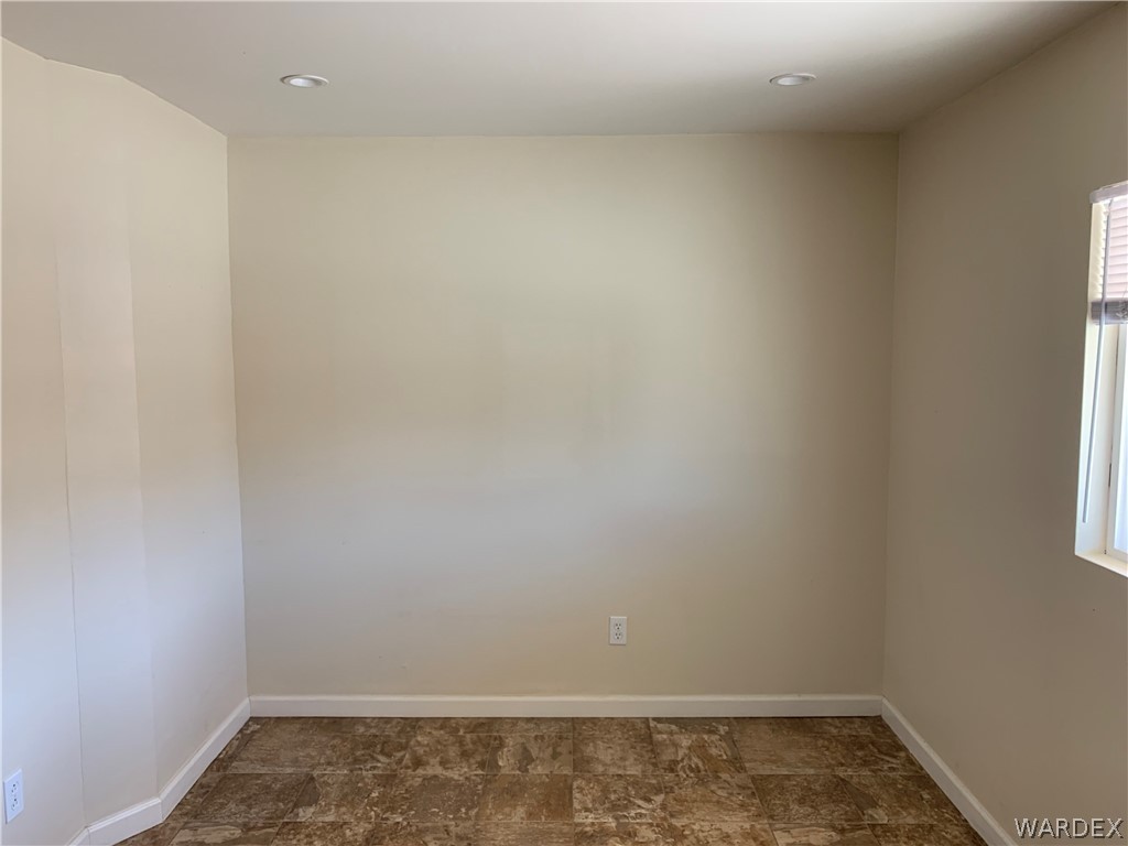 1215 Baseline Road Bullhead City, AZ 86442 - Photo 19 of 33 Gallery Image 19
