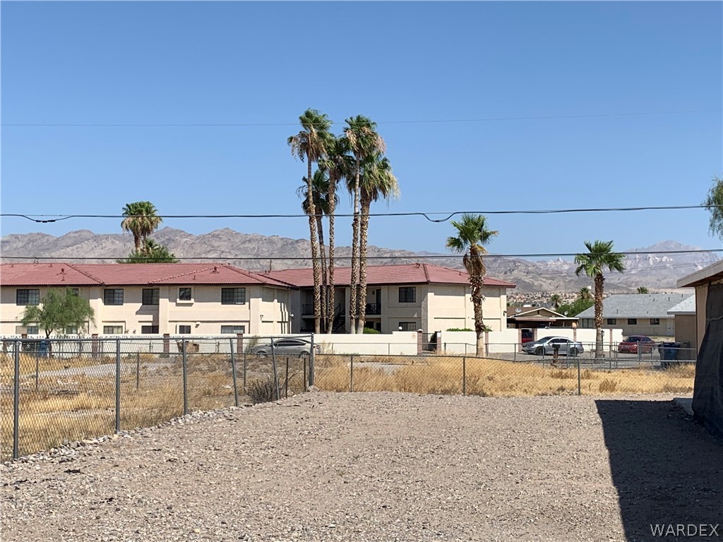 1215 Baseline Road Bullhead City, AZ 86442 - Photo 27 of 33 Gallery Image 27