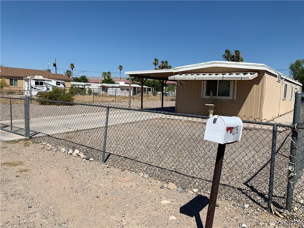 1215 Baseline Road Bullhead City, AZ 86442 - Photo 33 of 33 Gallery Image 33