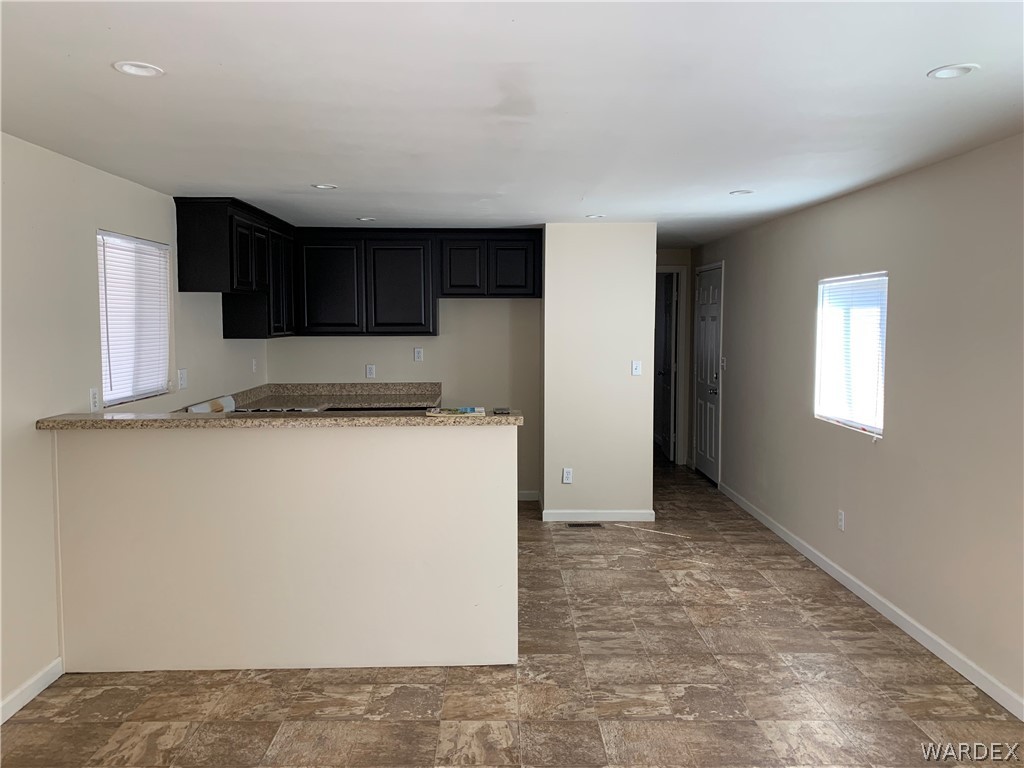 1215 Baseline Road Bullhead City, AZ 86442 - Photo 5 of 33 Gallery Image 5