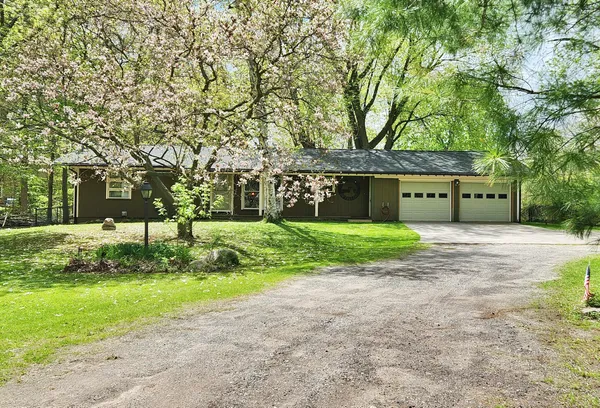 $306,000 | 5034 West 48th Street, Fremont, MI 49412