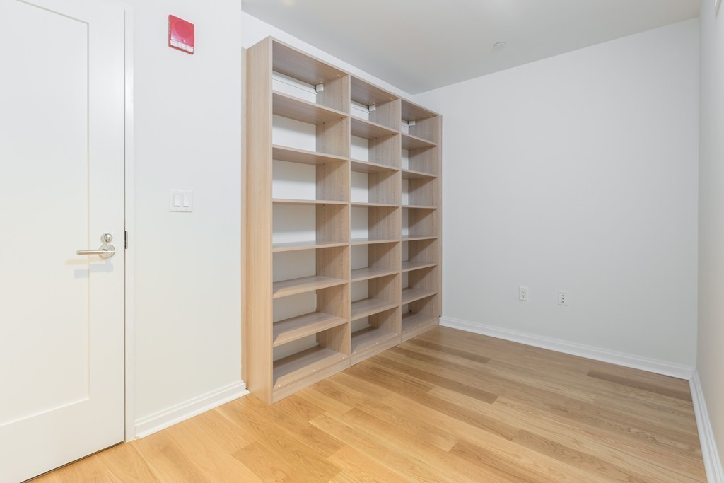 303 Third Street, Unit 417 Cambridge, MA 02142 - Photo 6 of 22 a view of an empty room