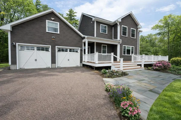 $765,000 | 26 Shore Road, Milton, VT 05468
