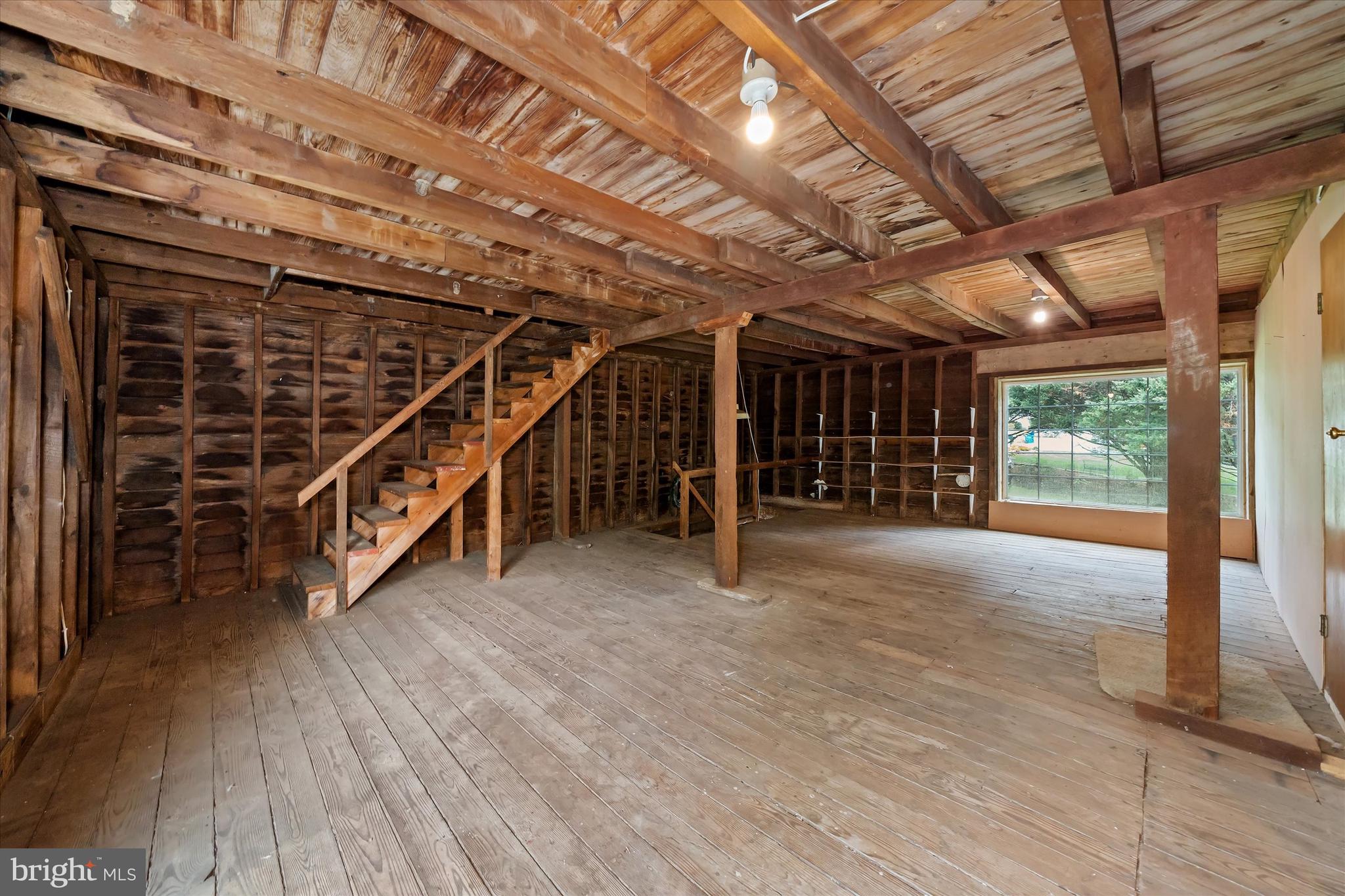 18 Wrangler Road Newark, DE 19711 - Photo 41 of 50 2nd Floor of Barn/Garage