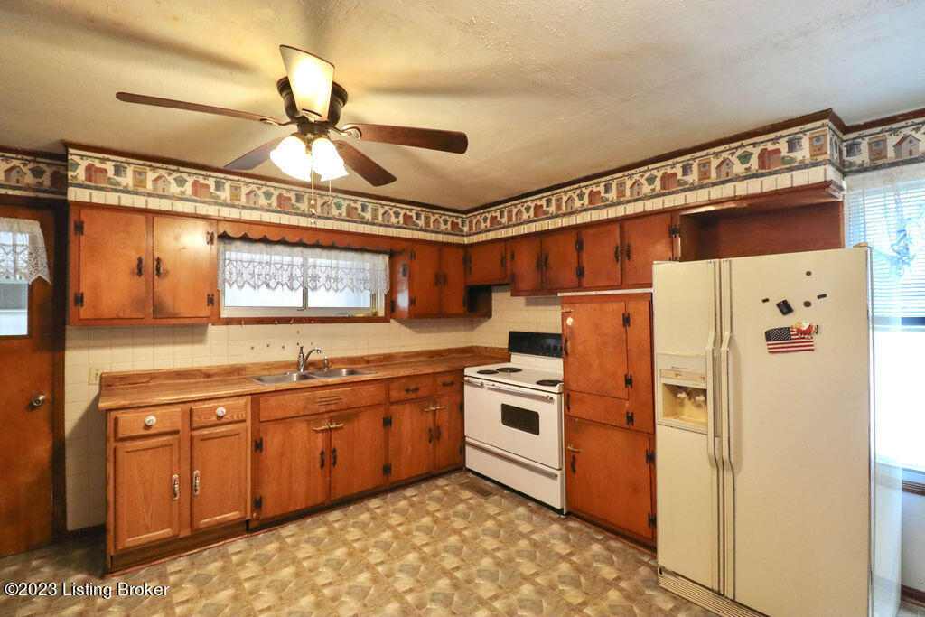 1515 Brooks Hill Road Brooks, KY 40109 - Photo 21 of 46 19