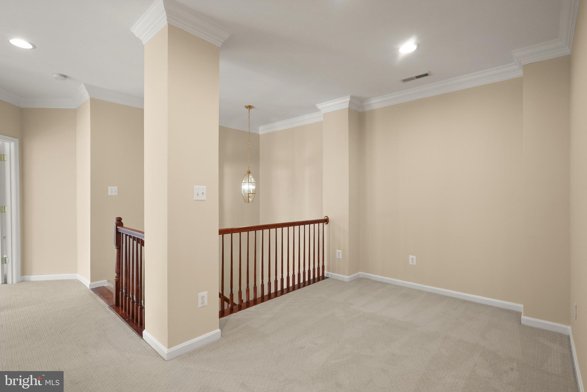 43616 Carradoc Farm Terrace Leesburg, VA 20176 - Photo 26 of 63 a view of a hallway