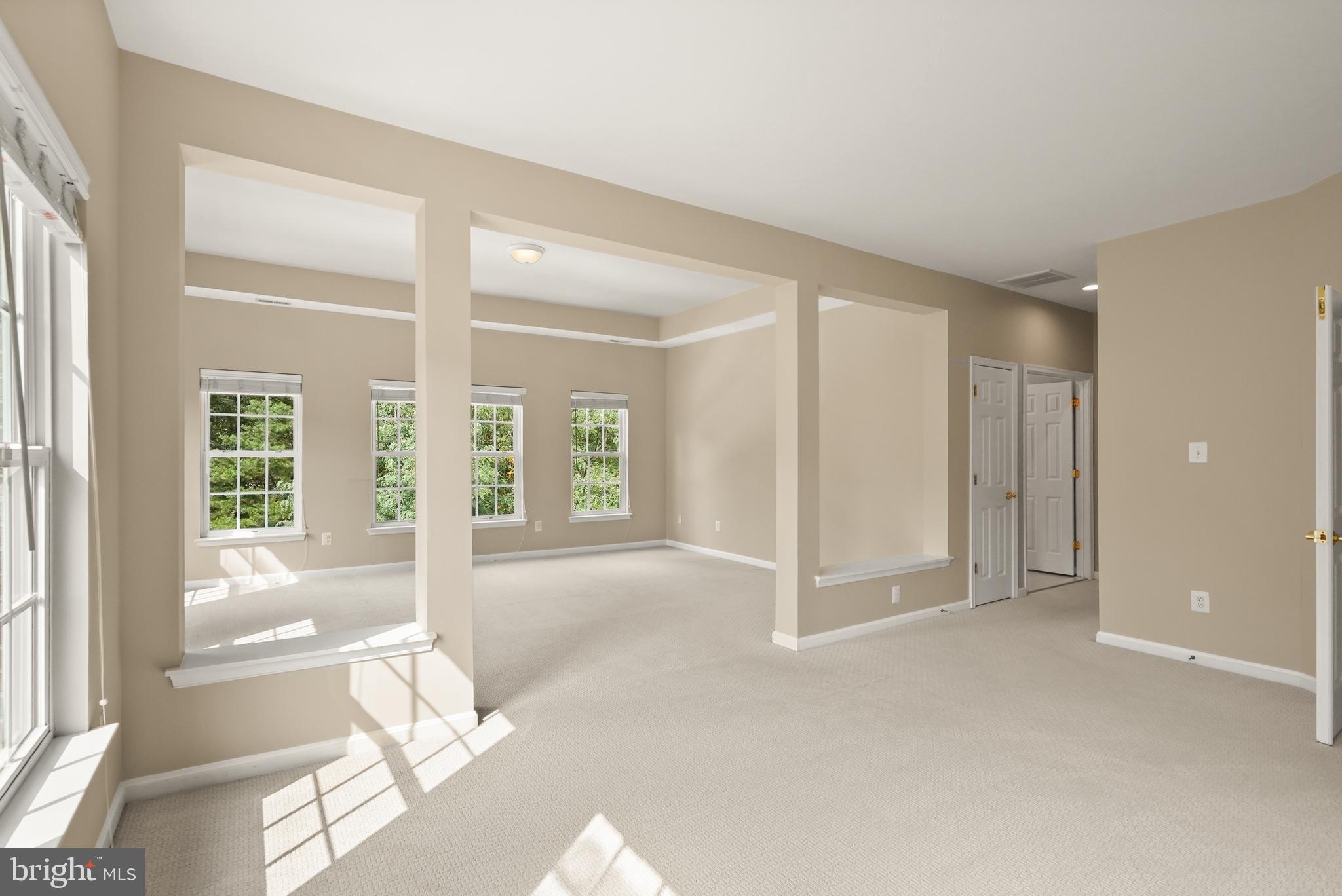 43616 Carradoc Farm Terrace Leesburg, VA 20176 - Photo 29 of 63 Private primary sitting room