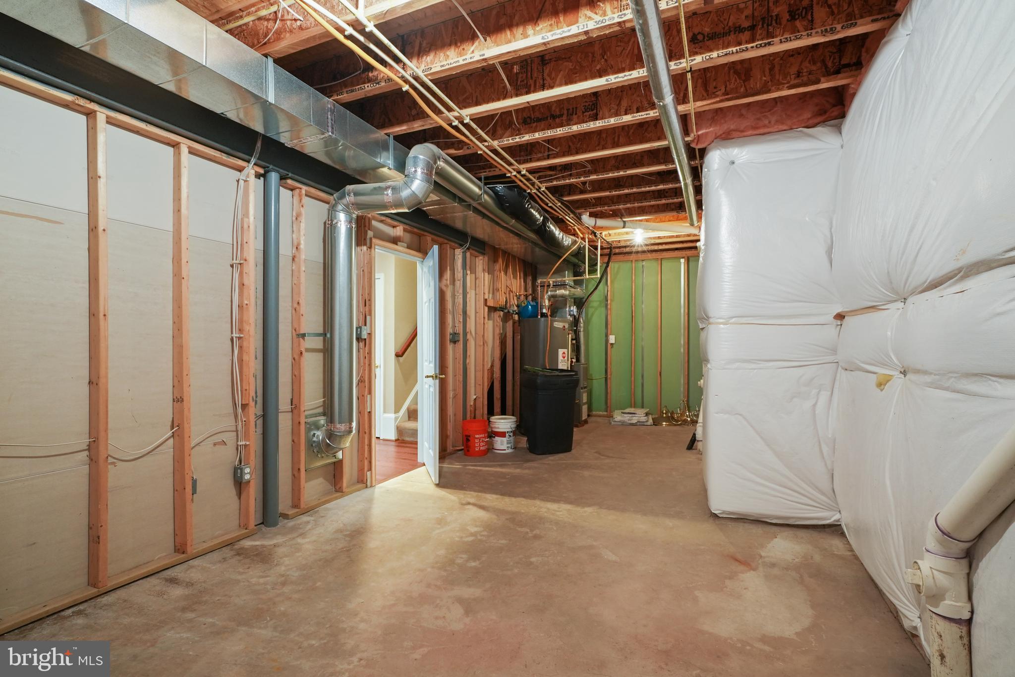 43616 Carradoc Farm Terrace Leesburg, VA 20176 - Photo 51 of 63 a view of small space