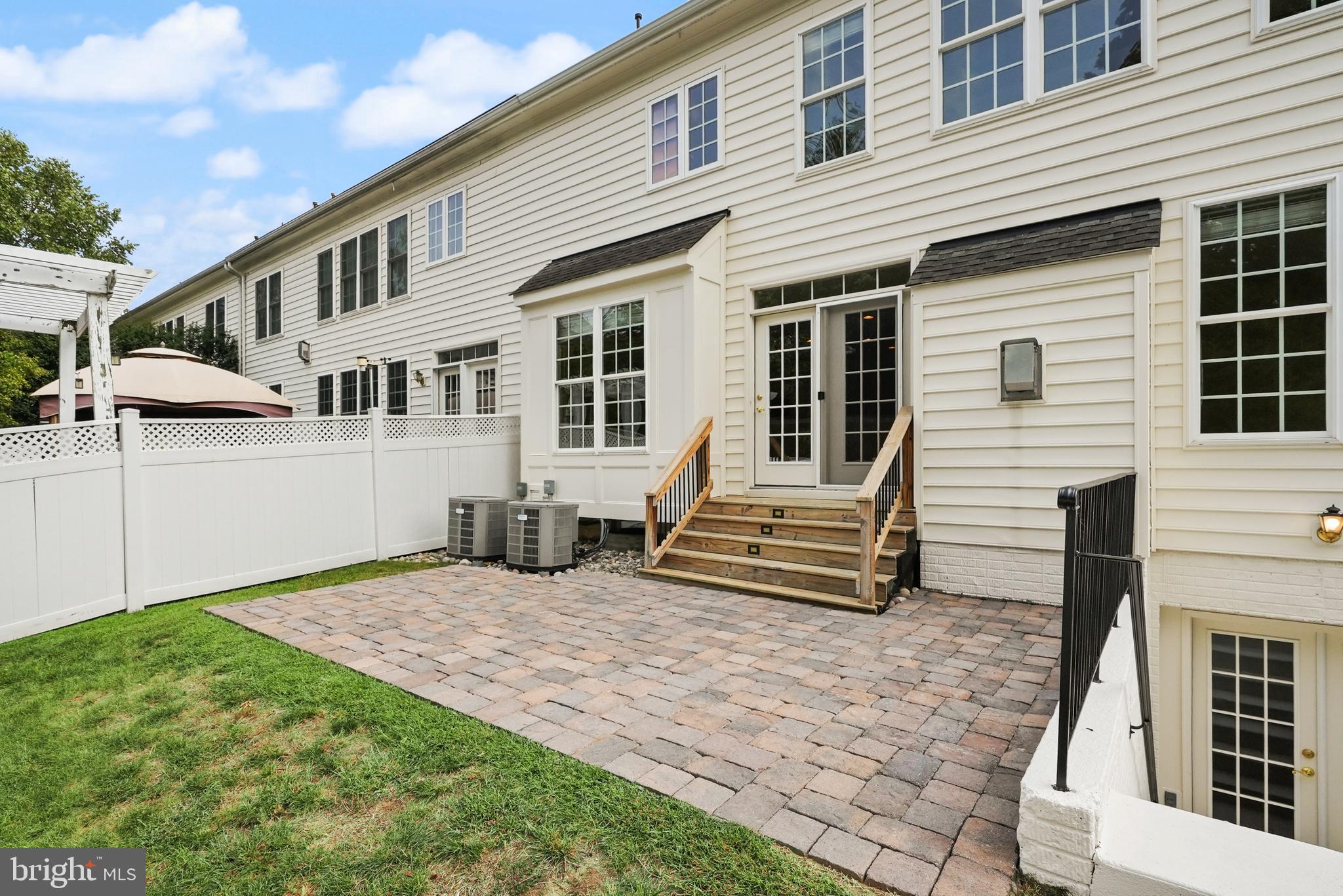 43616 Carradoc Farm Terrace Leesburg, VA 20176 - Photo 55 of 63 a view of a house with backyard and sitting area