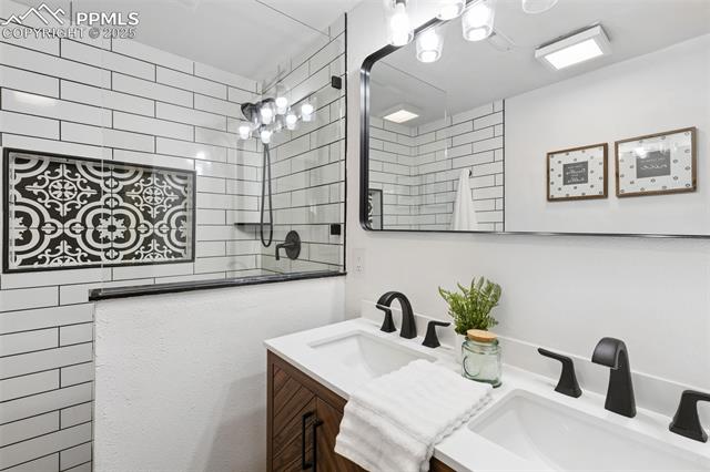 4020 Maxwell Road Colorado Springs, CO 80909 - Photo 26 of 38 Bathroom 2