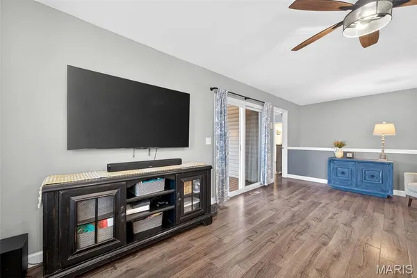 $285,000 | 151 Hidden Valley Way, Winfield, MO 63389