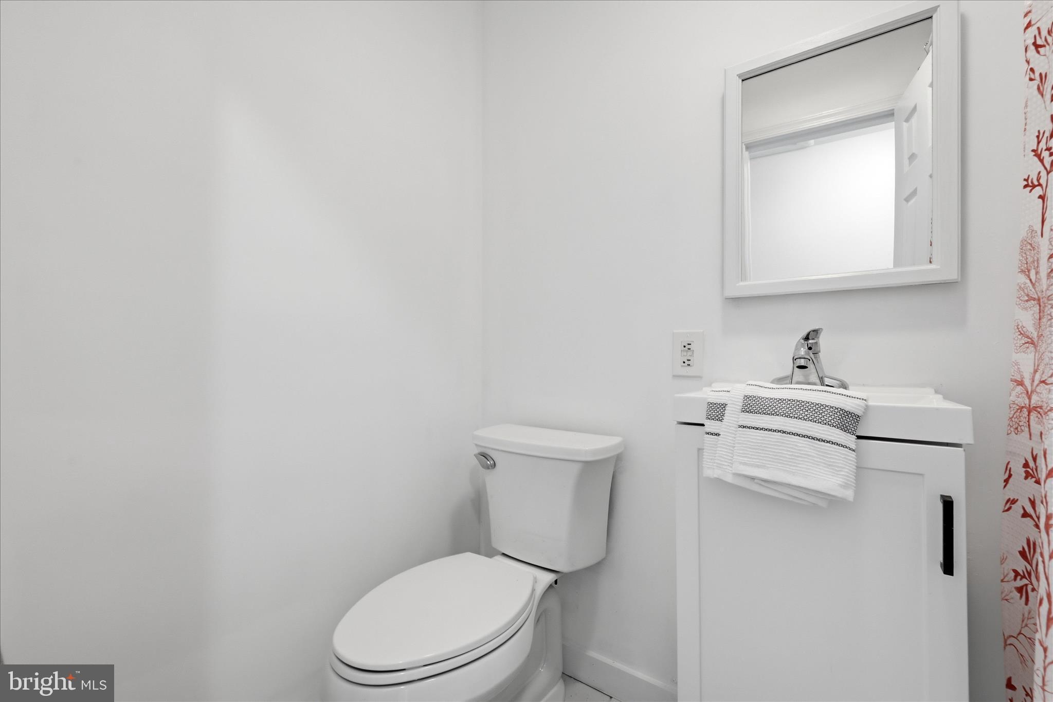 1381 Leetown Road Summit Point, WV 25446 - Photo 48 of 99 2nd Bathroom w new fixtures