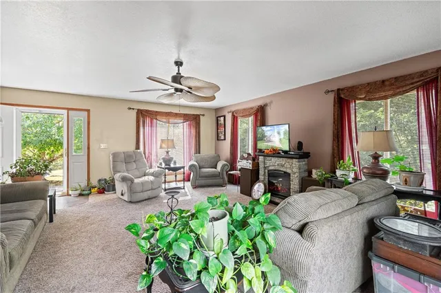 $550,000 | 43572 Highway K Highway, Cowgill, MO 64637