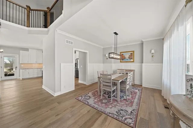 $609,900 | 10308 North Oakland Avenue, Kansas City, MO 64157