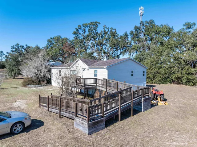 $284,900 | 1015 Northeast Evergreen Avenue, Pinetta, FL 32350