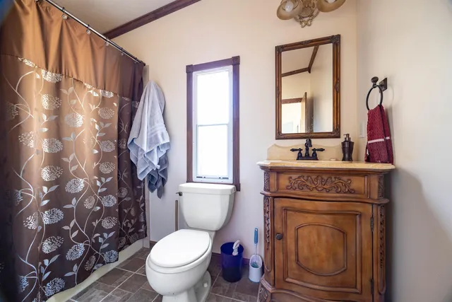 $284,900 | 1015 Northeast Evergreen Avenue, Pinetta, FL 32350