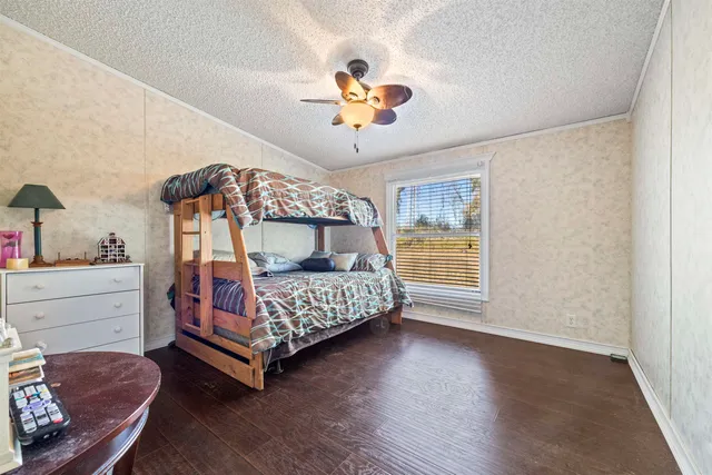 $284,900 | 1015 Northeast Evergreen Avenue, Pinetta, FL 32350