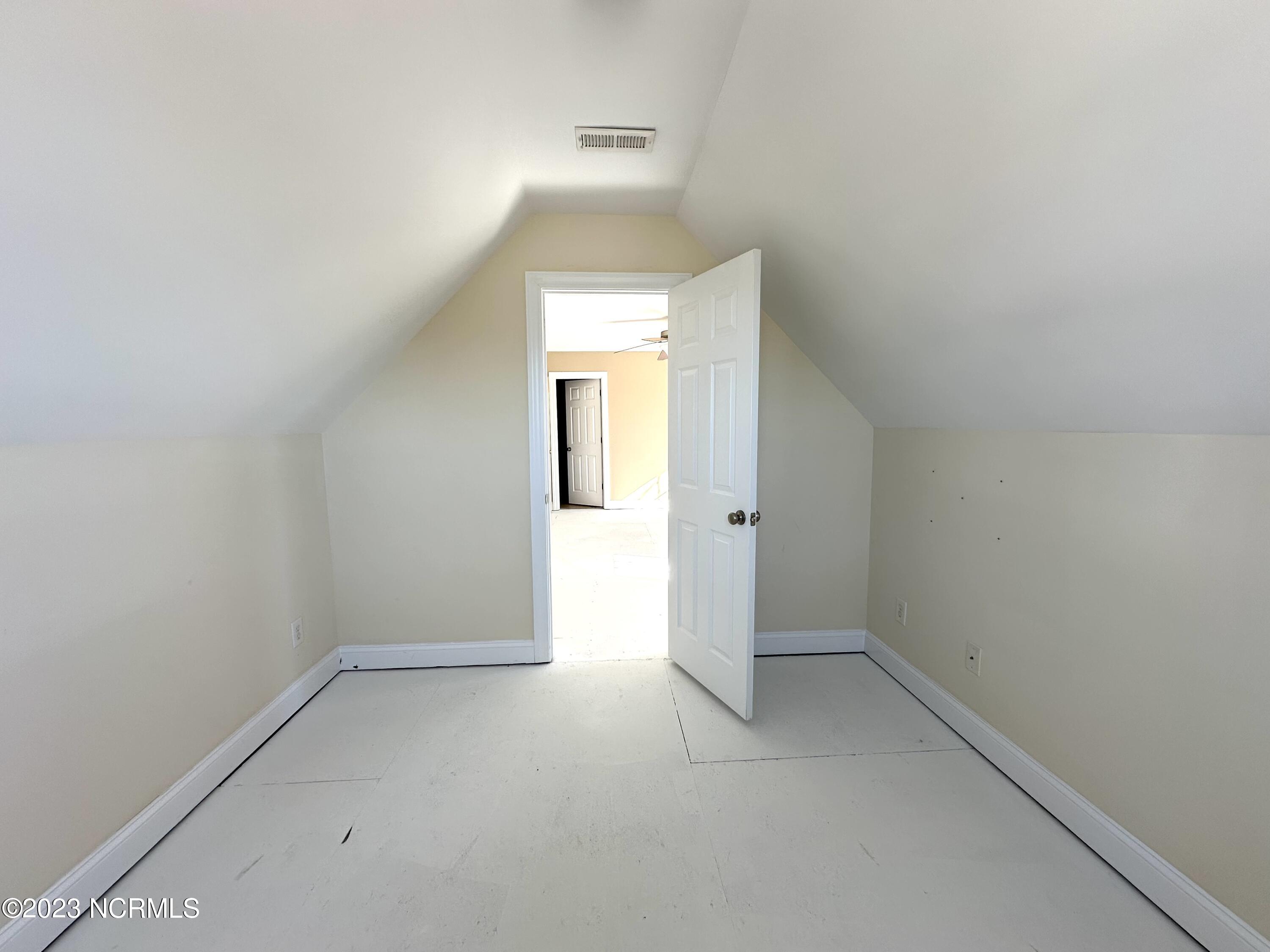 216 Echo Ridge Road Swansboro, NC 28584 - Photo 18 of 31 Bonus off master