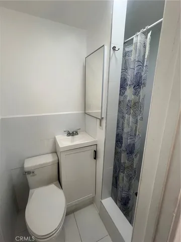 $999,900 | 12008 Long Beach Boulevard, Lynwood, CA 90262