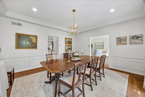 $2,900,000 | 10926 Wickwild, Hunters Creek Village, TX 77024