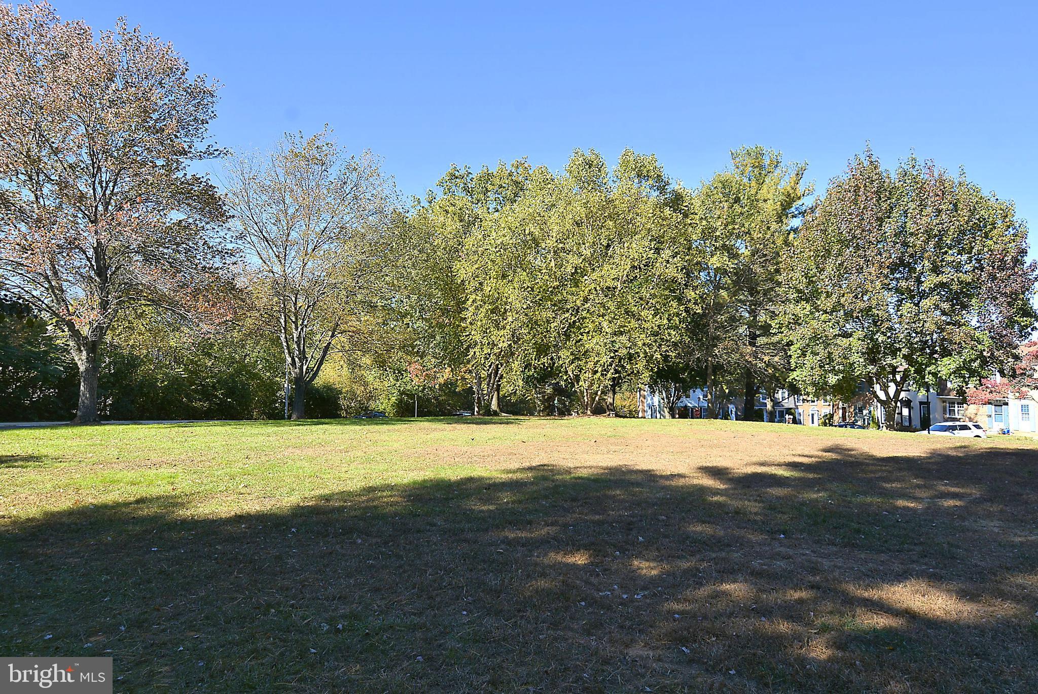 44 Oak Shade Road Gaithersburg, MD 20878 - Photo 18 of 41 Neighborhood green