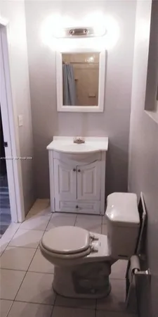 $1,300 | 220 Southwest 16th Street, Unit BACK, Dania Beach, FL 33004