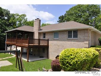 1218 Mule Road Columbia, IL 62236 - Photo 8 of 24 Gallery Image 8