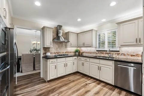 $550,000 | 15320 Clevedon Lane, Jersey Village, TX 77040