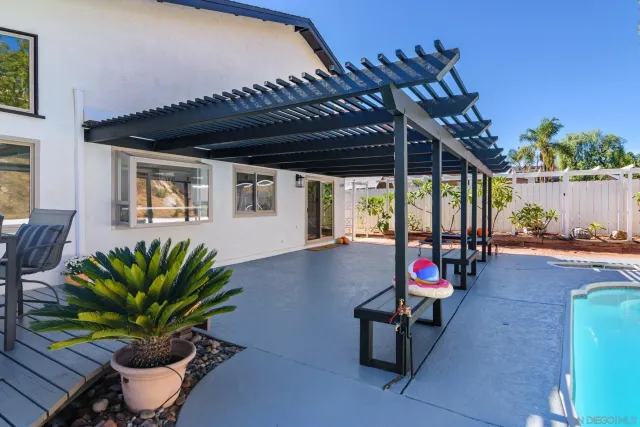 $1,399,000 | 13330 Canyon Back Lane, Poway, CA 92064