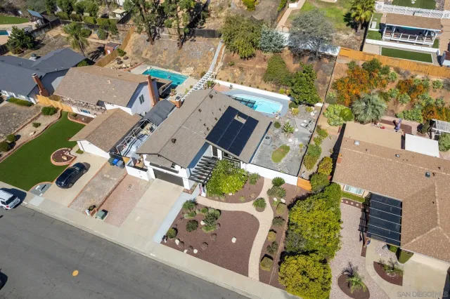 $1,399,000 | 13330 Canyon Back Lane, Poway, CA 92064