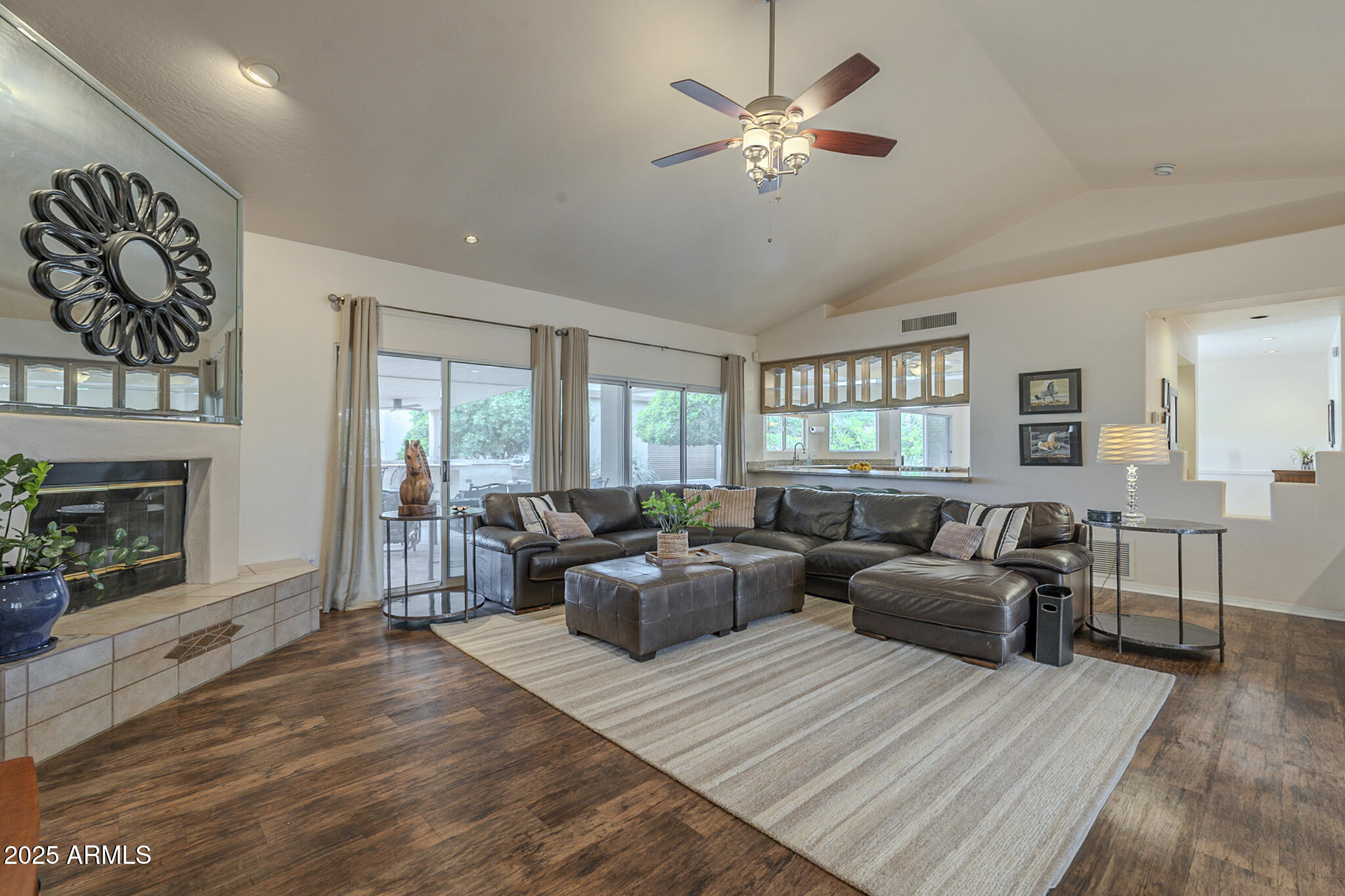 2620 North Barkley Mesa, AZ 85203 - Photo 8 of 39 Barkley-16