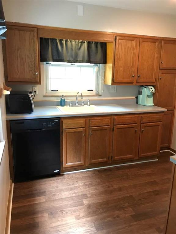 529 Thompson Run Road Pittsburgh, PA 15237 - Photo 5 of 16