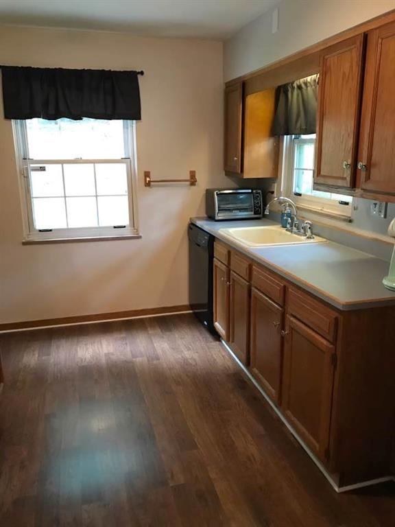 529 Thompson Run Road Pittsburgh, PA 15237 - Photo 6 of 16