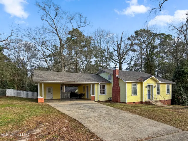 $150,000 | 406 Aston Avenue, McComb, MS 39648